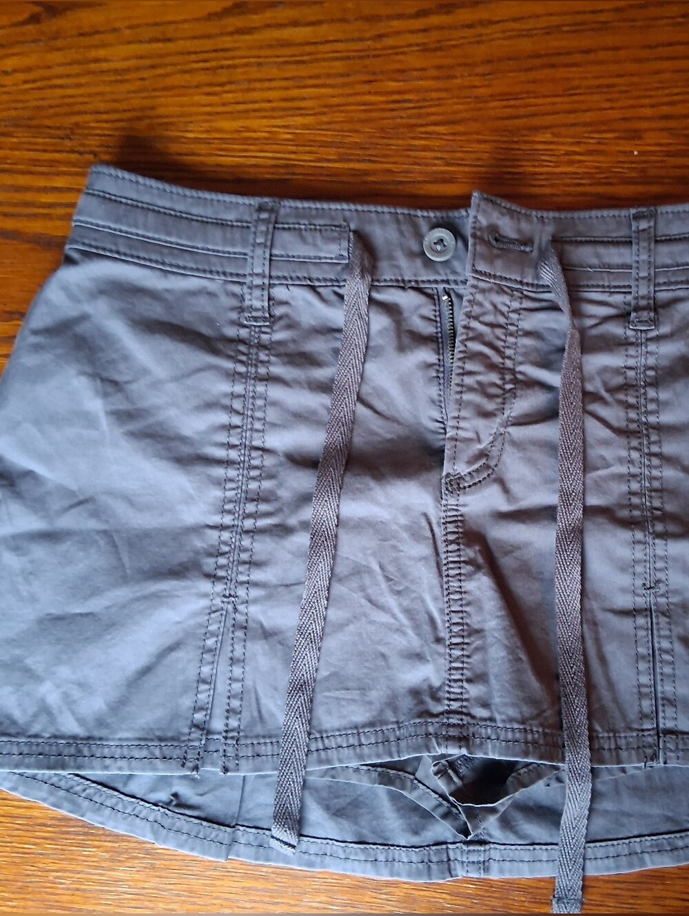 Hollister Skort